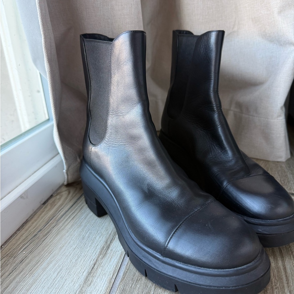Stuart Weitzman Black Leather Chunky Ankle Boots